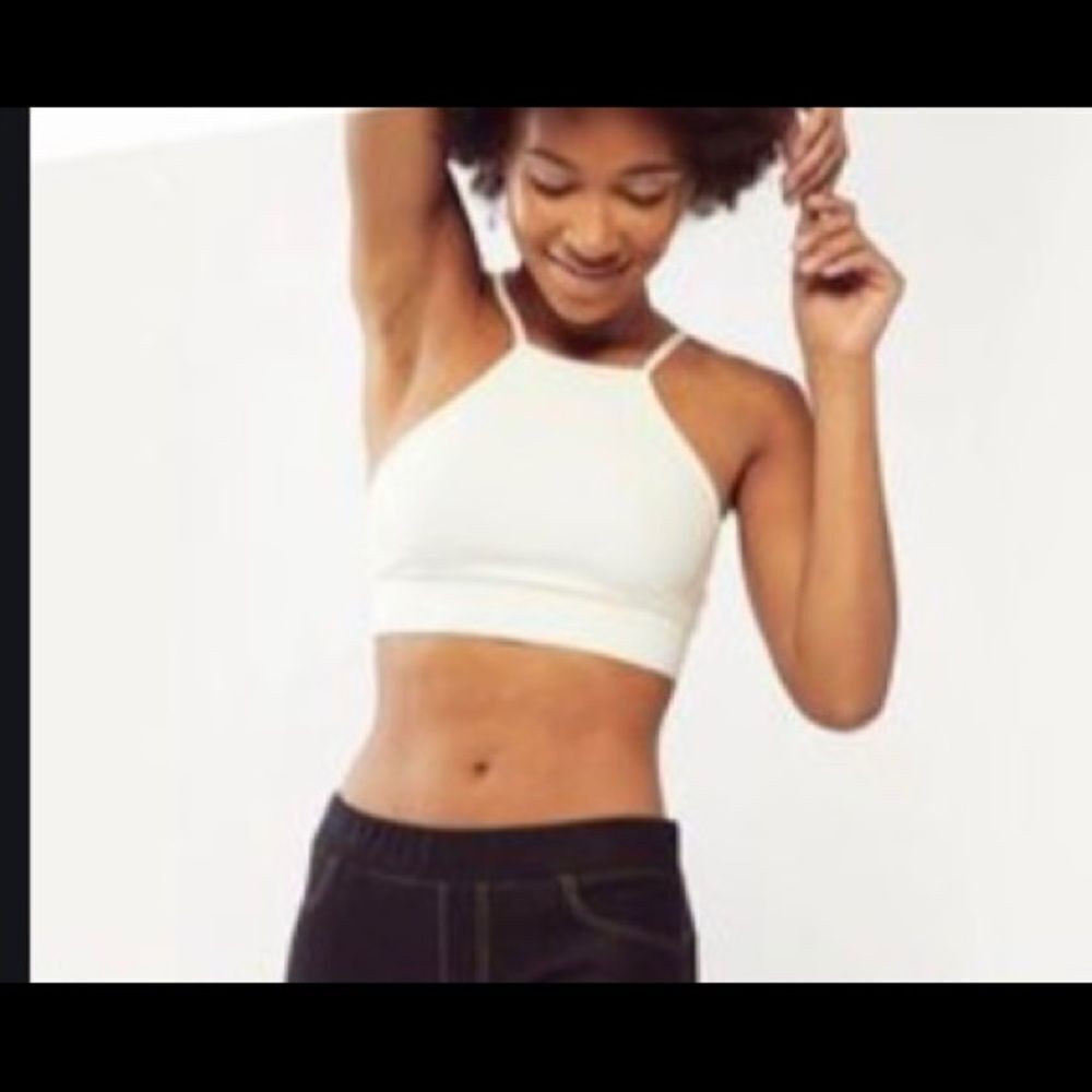 NEW Fierce + Regal ivory The Bra sport bra top 2